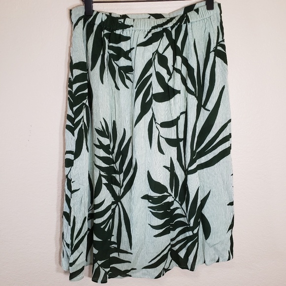 Michael Stars Palm Leaf Print Tulip Skirt - Picture 4 of 8